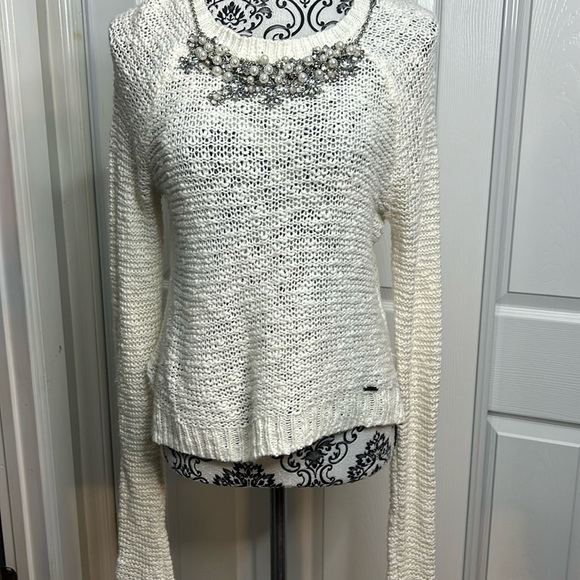 Abercrombie & Fitch Cream Embellished Sweater S - Picture 1 of 5